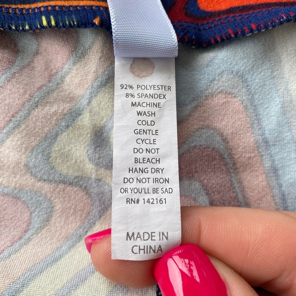 LULAROE Women’s Multi-Colored Wavy Leggings Size TC2 18+ - Picture 4 of 5